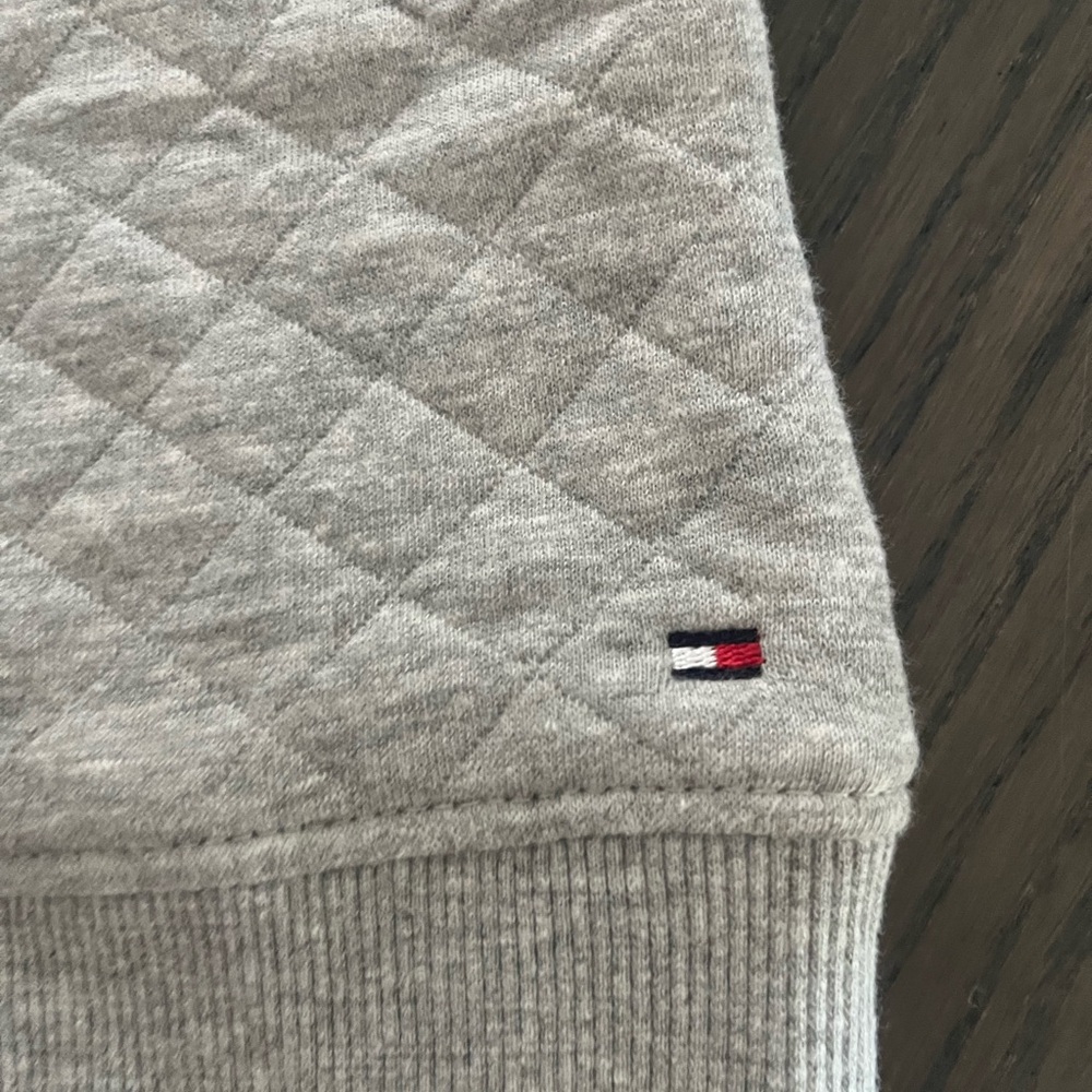 Tommy Hilfiger Quilted Kids Sweatshirt with Navy and Red Stripes - Picture 5 of 5